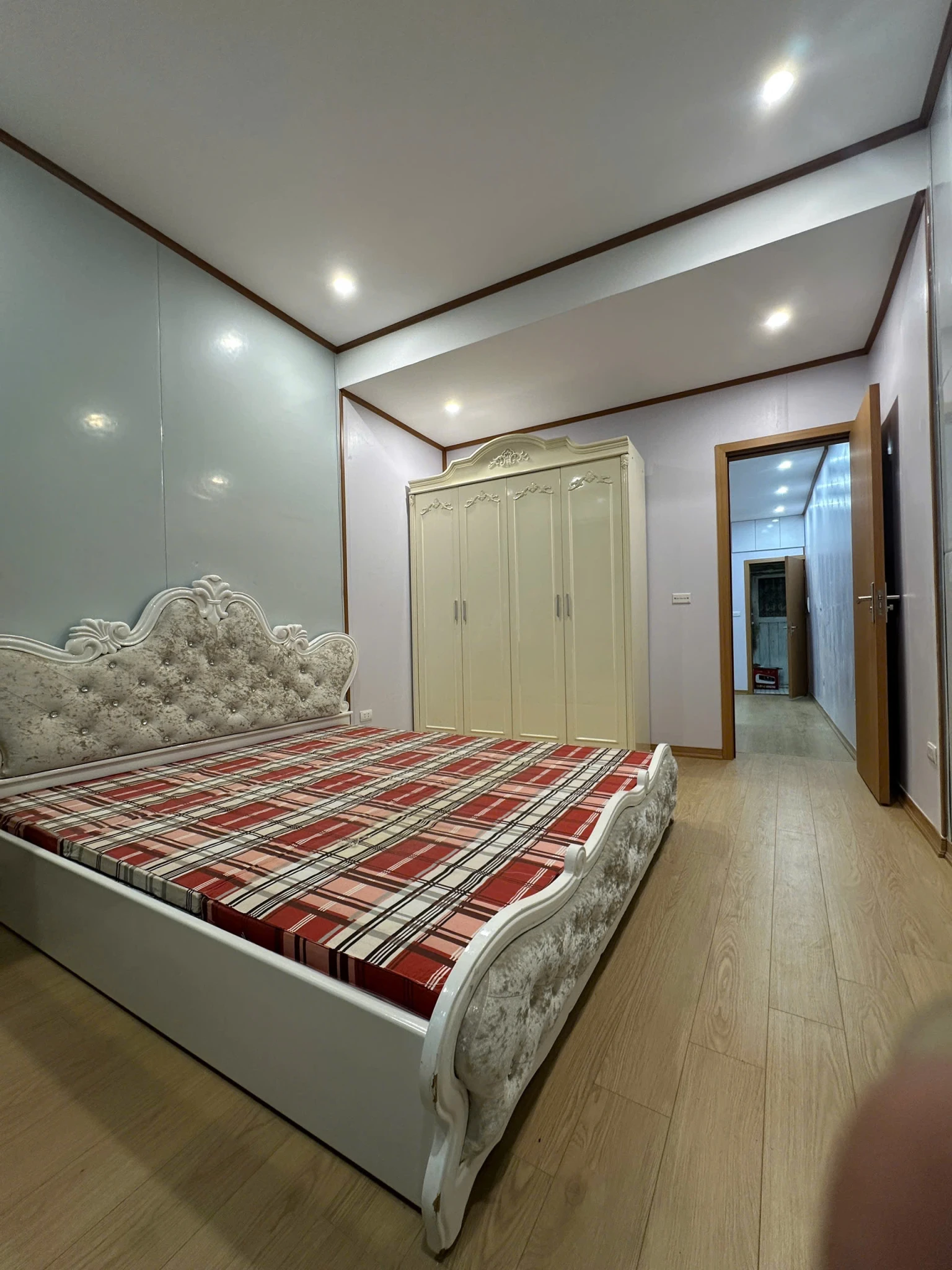 BÁN TT ĐỐNG ĐA THÁI THỊNH 50M 2 NGỦ FULL NỘI THẤT Ở NGAY - Ô TÔ ĐỖ CỬA - CHỈ 3.2 TỶ   LH 0326.213.286