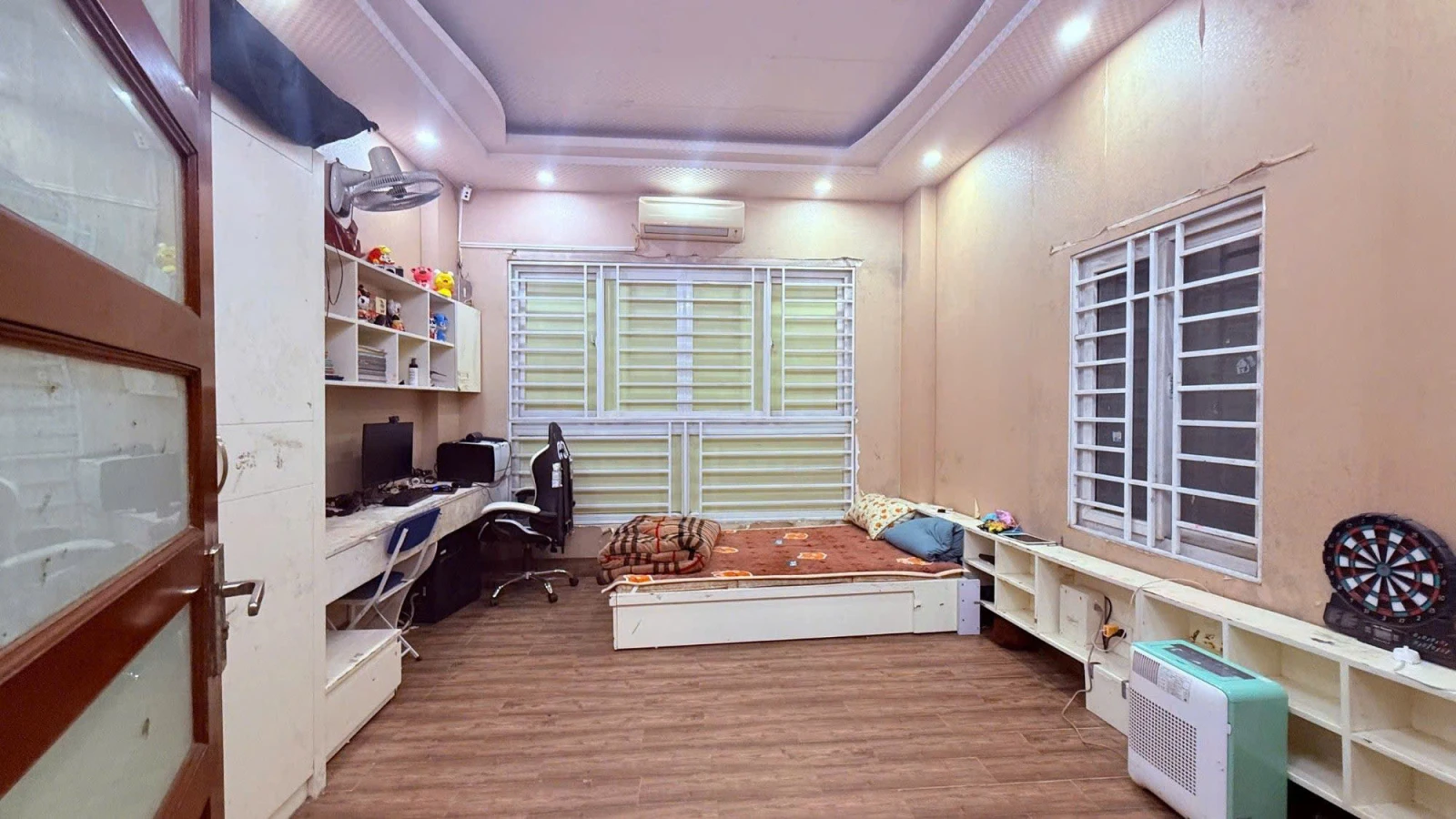 HIẾM PHẠM VĂN ĐỒNG CẦU GIẤY – 32M 5 TẦNG 3 NGỦ – NHÀ ĐẸP Ở NGAY – 7.6 TỶ LH  0326213286