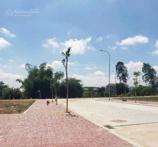 BÁN ĐẤT VÀNG – MẶT TIỀN 18M – GIÁP 2 KHU CÔNG NGHIỆP – CHỈ 830 TRIỆU!