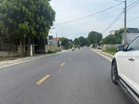 BÁN LÔ ĐẤT ĐẸP – MẶT TIỀN ĐƯỜNG 4A, QUẢNG NHÂN – DT 6x25 – ĐƯỜNG 20M – GIÁ TỐT