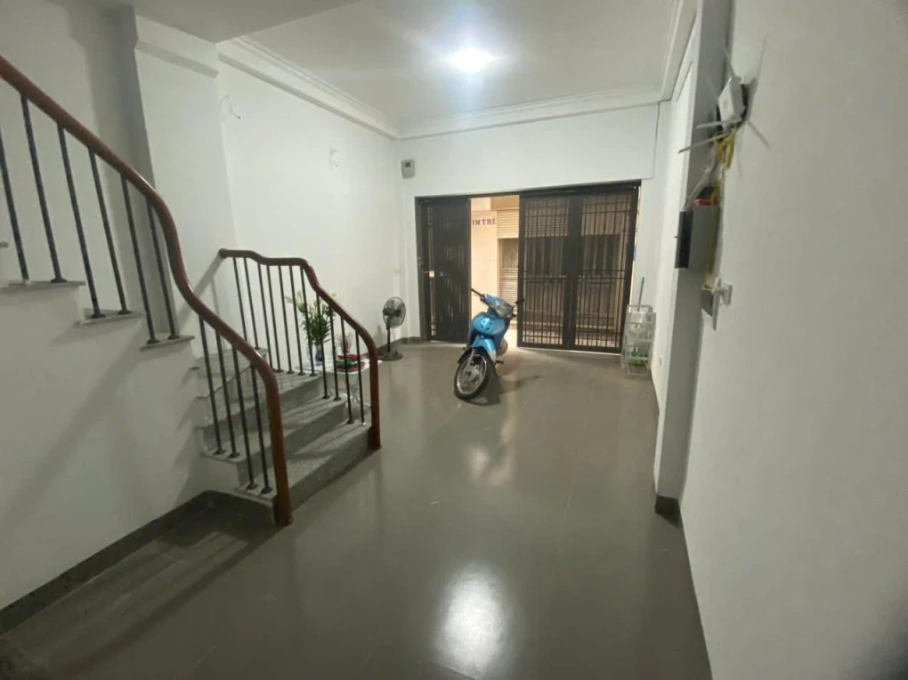 Còn 1 phòng cho thuê ở NGÕ 181 TRẦN PHÚ (GA VĂN QUÁN), HÀ ĐÔNG chỉ 3,2tr/ tháng đầu