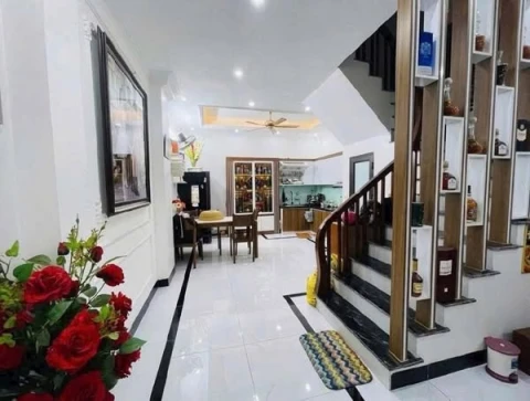 Nhà Phú Minh – Gần Đường Văn Tiến Dũng 38m² – Full nội thất cao cấp