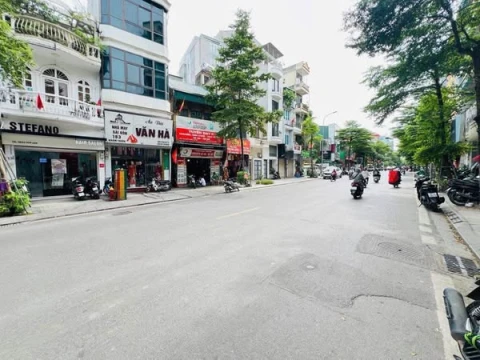 Bán nhà mặt phố Khâm Thiên – Vị trí kinh doanh đắc địa siêu hiếm