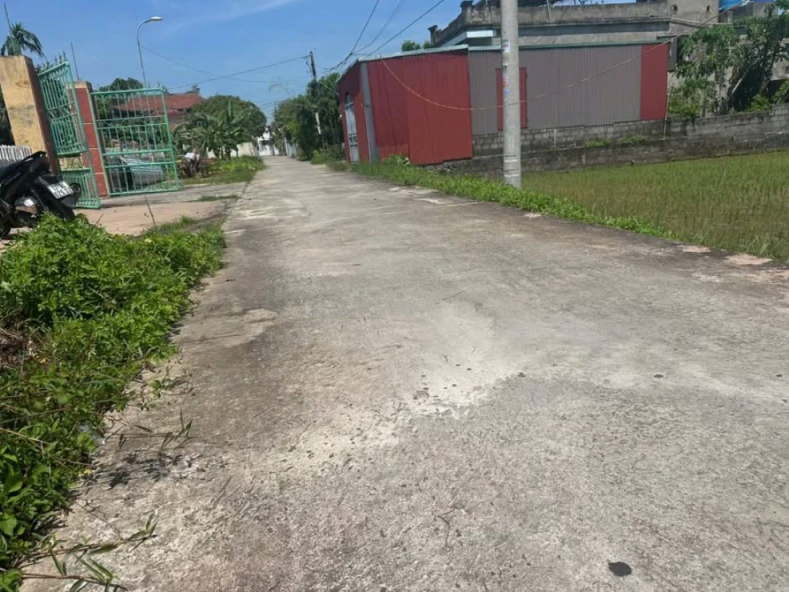 Bán Lô Đất Cuối Ra Lộc - Đông Hoàng 