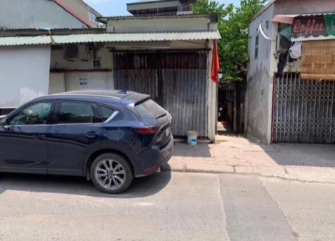 NHÀ MỚI-FULL NỘI THẤT GIÁ ĐẦU TƯ Phố Nguyễn Văn Linh 75m2 X 8 tỷ Long Biên.