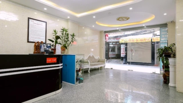 BÁN TÀO KHÁCH SẠN 7 TẦNG Phố Giáp Bát- Hoàng Mai 102m2 31.5 tỷ.