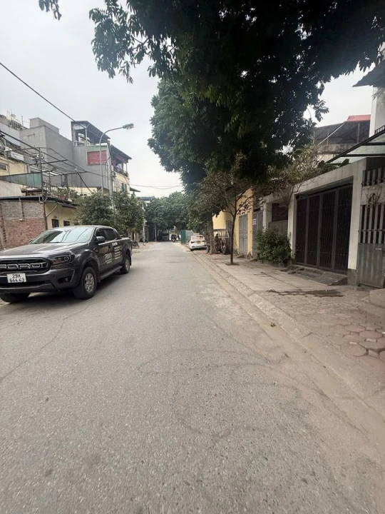 CÁN BÁN 80M2 ĐẤT NGỌC THỤY- LONG BIÊN MẶT TIỀN 4.5M X 12 TỶ. CÓ THƯƠNG LƯỢNG.