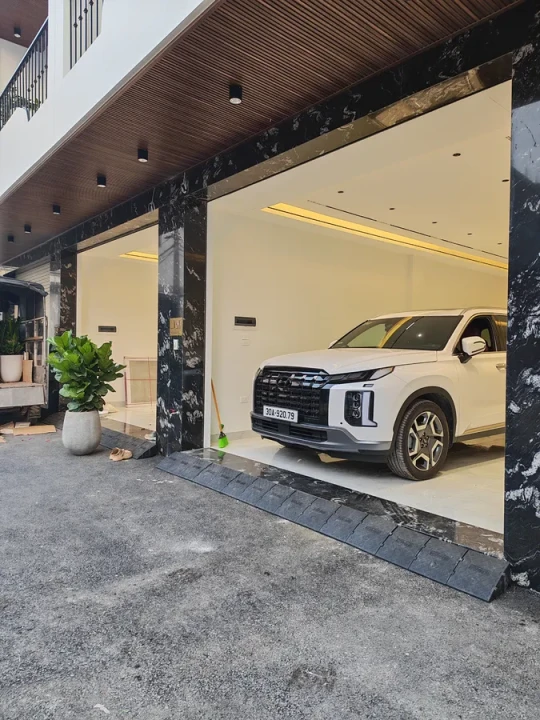 BÁN NHÀ MỚI 6 TẦNG Ô TÔ VÀO NHÀ Bát Khối-Long Biên 71m2 X 21 tỷ Long Biên Hà Nội.