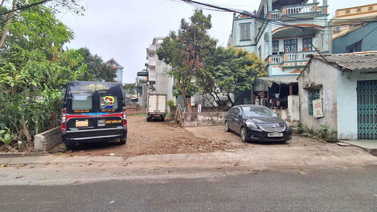 ĐẤT PHÂN LÔ NGUYỄN VĂN LINH MẶT NGÕ Ô TÔ- KINH DOANH 90M2 14.5 TỶ.