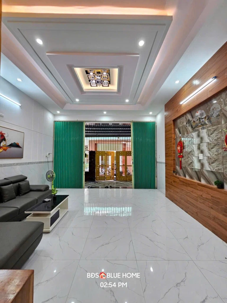 Bán nhà hẻm rộng, cạn Trần Thị Kỷ thông Võ Văn Dũng, thông Hoàng Văn Thụ, oto đậu cách nhà vài bước chân.