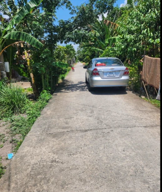 Bán gấp chiếc nền lộ ô tô ngang 8m x28m gần chợ trường học.