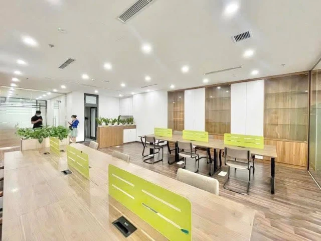 🏢 BÁN TÒA VĂN PHÒNG LÔ GÓC HOÀNG QUỐC VIỆT – 9 TẦNG NỔI + 1 HẦM – CHỈ 54,8 TỶ