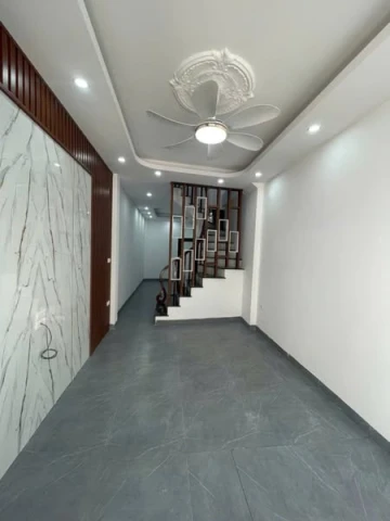 Siêu phẩm tổ 16 Yên Nghĩa Hà Đông, 30m2, 5 tầng, ô tô vào tận nơi, giá chỉ 3.75 tỉ có TL.