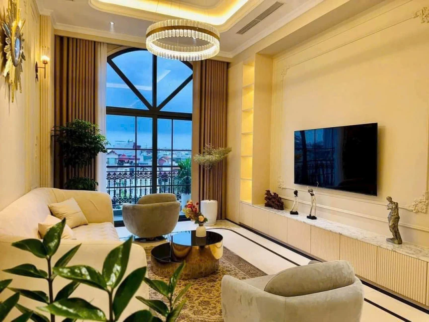 Đẩng cấp Mặt phố Hoàng Như Tiếp,85M,8 tầng,KD dòng tiền,ô tô tránh,vỉa hè,hơn 40 tỷ