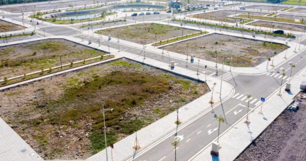 Chính chủ gia đình mình muốn bán lô đất góc vườn hoa, thị trấn Tân Thanh, gần Sun Hà Nam