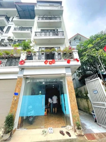 XUÂN ĐỈNH NHÀ ĐẸP DT 45M2 x5 TẦNG GIÁ 16T, CỰC HIẾM - LÔ GÓC 02 MẶT THOÁNG - MẶT NGÕ Ô TÔ TRÁNH - Ở CỰC SƯỚNG