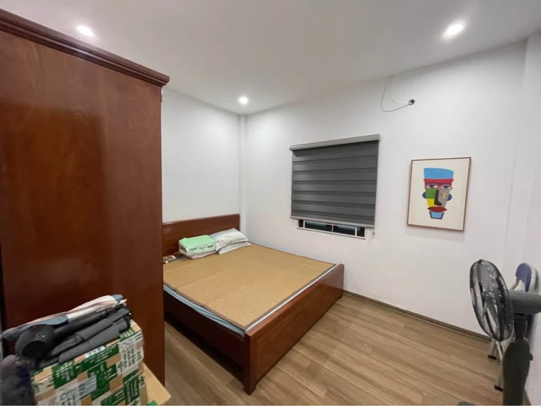 Bán nhà Xã Đàn - 40m2 - nhà đẹp lô góc - mặt tiền 4.8m - chỉ 7.5 tỷ.