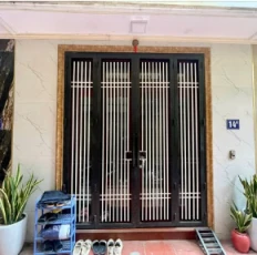 Siêu Phẩm Hồ Tùng Mậu  Gần Siêu Thị Thành Đô