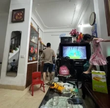 GIẢI PHÓNG - ĐỂ Ở ĐỦ CÔNG NĂNG - HIẾM - XÂY CHẮC CHẮN CÒN MỚI ĐẸP - RẤT GẦN PHỐ