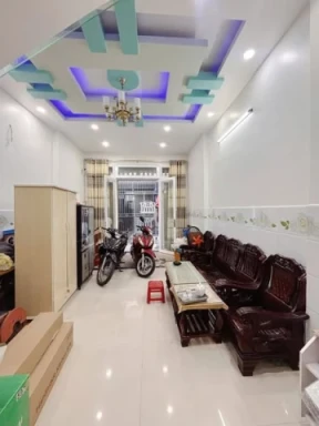 NHÀ MỚI ĐẸP Y HÌNH