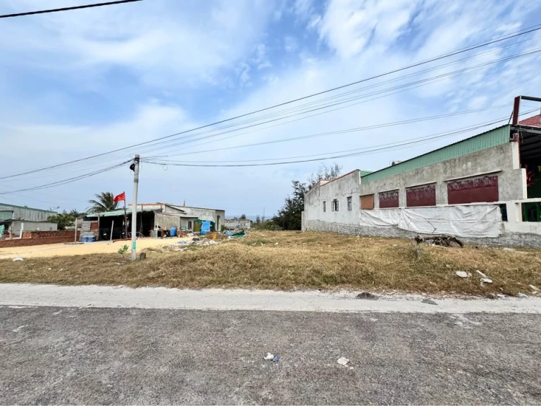 Em có nhiều lô đất gần biển hàng chuẩn Real.