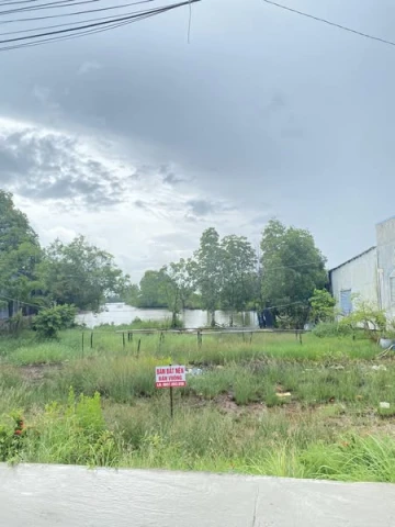 Bán đất nền + vuông chính chủ ko qua trung gian  GIÁ TỐT cho khách đây ạ