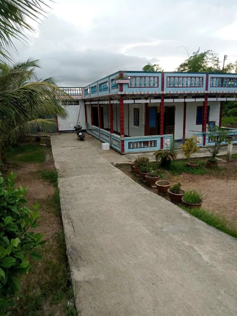 cần sang nhượng lại 21công vuông tại ấp Tân Long xã Tân tiến huyện đầm dơi.  vuông vừa mới cải tạo, cóng mới làm