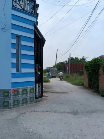 CÔ HỒNG BÁN NHÀ ĐỂ VỀ BÊN PHÚ NHUẬN 290TR