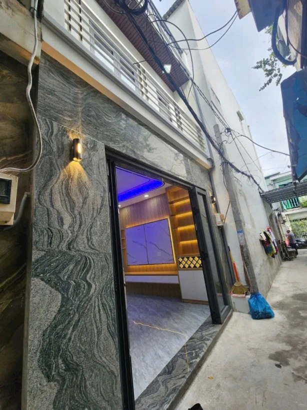 🏠🏠NHỈNH 5T CHỐT NGAY NHÀ 2 TẦNG HẺM 435 HUỲNH TẤN PHÁT - 1 SẸT XE HƠI ĐỖ CỬA🧨🧨