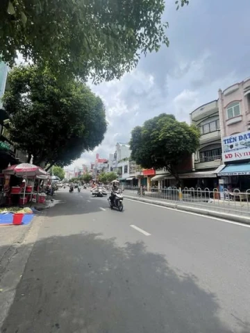 SIÊU PHẨM CẬP BẾN MẶT TIỀN ĐƯỜNG LÊ ĐẠI