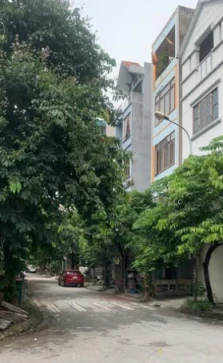 𝐋𝐨̂ 𝐠𝐨́𝐜 𝐊𝐡𝐮 𝐀, 𝐘𝐞̂𝐧 𝐍𝐠𝐡𝐢̃𝐚, 𝐬=𝟓𝟎𝐦𝟐, 𝐠𝐢𝐚́ 𝟏𝟐 𝐭𝐲̉