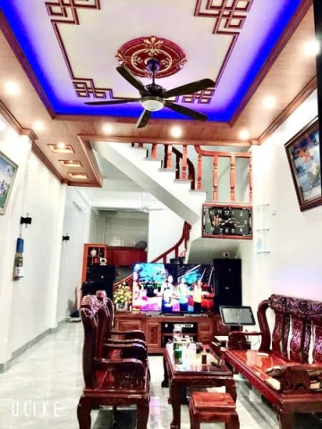 𝑵𝑯𝑨̀ 3 𝑻𝑨̂̀𝑵𝑮 𝑴𝑨̣̆𝑻 𝑩𝑨̆̀𝑵𝑮 𝑵𝑨𝑴 𝑵𝑮𝑨̣𝑵 Đ𝑨𝑵𝑮 𝑲𝑫 𝑻𝑨̣𝑰 𝑵𝑯𝑨̀