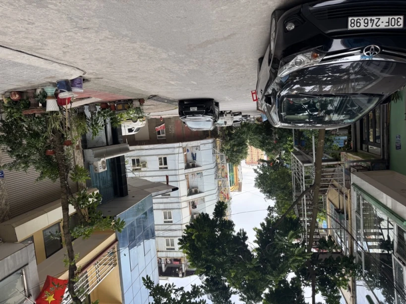 BÁN NHÀ PHÂN LÔ VỈA HÈ – ĐẤT ĐẤU GIÁ MAN BỒI, GỐC GĂNG – DIỆN TÍCH 52M² – GIÁ HƠN 14 TỶ