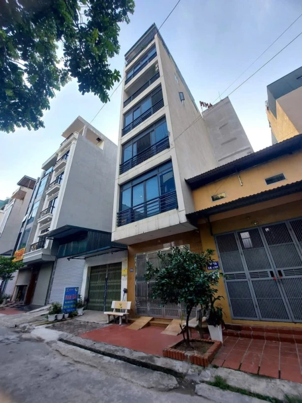 BÁN NHÀ 7 TẦNG THANG MÁY – VỊ TRÍ CỔNG ĐỒNG LA KHÊ – HÀ ĐÔNG, GIẢM NGAY 800TR