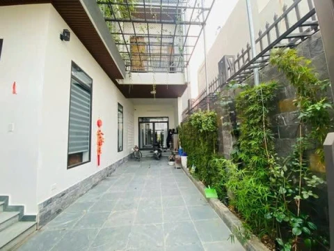 Bán nhà biệt thự giá rẻ khu Bình Minh