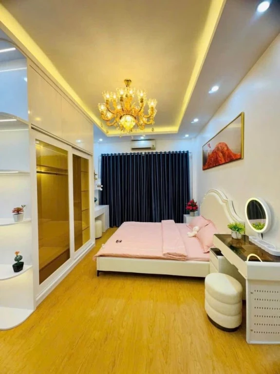 ⭐NHÀ DÂN XÂY 4 TẦNG CHẮC CHẮN – NGÕ NÔNG RỘNG THOÁNG – CHU HUY MÂN, PHÚC ĐỒNG ⭐