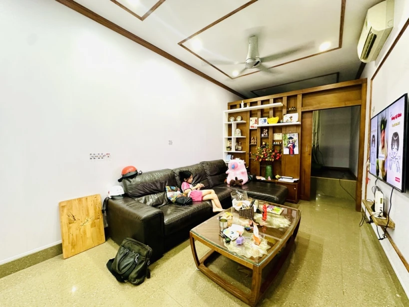 🏡 Bán GẤP nhà Sài Đồng – Ngõ xe hơi, 4 TẦNG, 2PN, nội thất xịn, chỉ 3.X tỷ 🌹