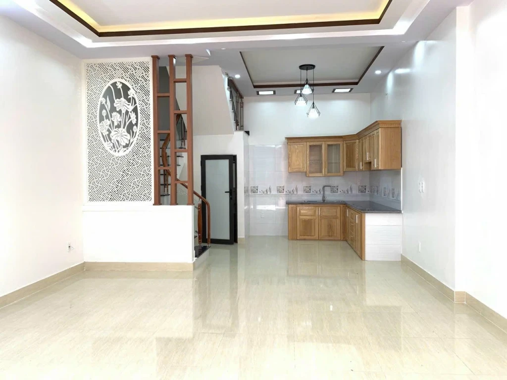 🚨 TRUNG TÂM THẠCH BÀN – NHÀ 5 TẦNG MỚI TINH – Ô TÔ ĐỖ CỬA – KHÔNG MUA LÀ TIẾC 🚨