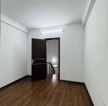 Bán Nhà NHỈNH 5TỶ NHÀ MỚI KÍNH KOONG - 2 THOÁNG TRƯỚC SAU - FULL NỘI THẤT - KHÁCH VỀ Ở LUÔN - SỔ ĐẸP CHÍNH CHỦ