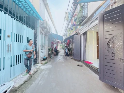 Nhà  Đường Trần Thánh Tông Phường 15 Quận Tân Bình Cũ. Nhà  Đường Trần Thánh Tông Phường 15 Quận Tân Bình Cũ.