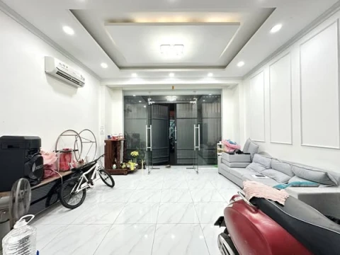 Nhà HXH Đường Hoàng Văn Thụ Quận Phú Nhuận Phường 8 Cũ. Nhà HXH Đường Hoàng Văn Thụ Quận Phú Nhuận Phường 8 Cũ.