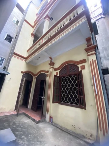 Gia đình muốn chuyển lên chung cư ở nên bán căn nhà ở khu phân lô phố Vương Thừa Vũ - Thanh Xuân