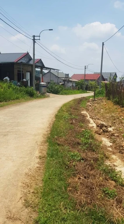 CHỦ NHÀ CẦN TIỀN NÊN GIẢM GIÁ SÂU 414m ĐẤT TÁI ĐỊNH CƯ HỒ KHUỔI KHOÁN . GIÁ CHỈ: 7xx TRIỆU