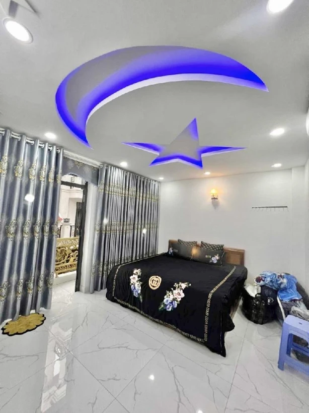 Bán nhà Bến Lội, Bình Trị Đông A, Bình Tân, 53m2 - 5 x 10.5 - 5 tầng,  5.4 tỷ TL.