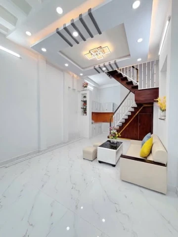 1 trệt, 2 lầu – 3PN, 2WC – Nhà mới keng, bàn giao lung linh, dọn vào ở ngay.