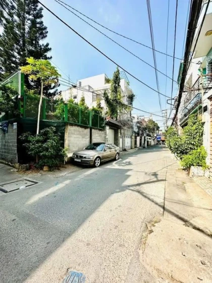 LÊ QUANG ĐỊNH BÌNH THẠNH - HÈM XE TẢI- 46M2 CN ĐỦ - 5.95 Ty