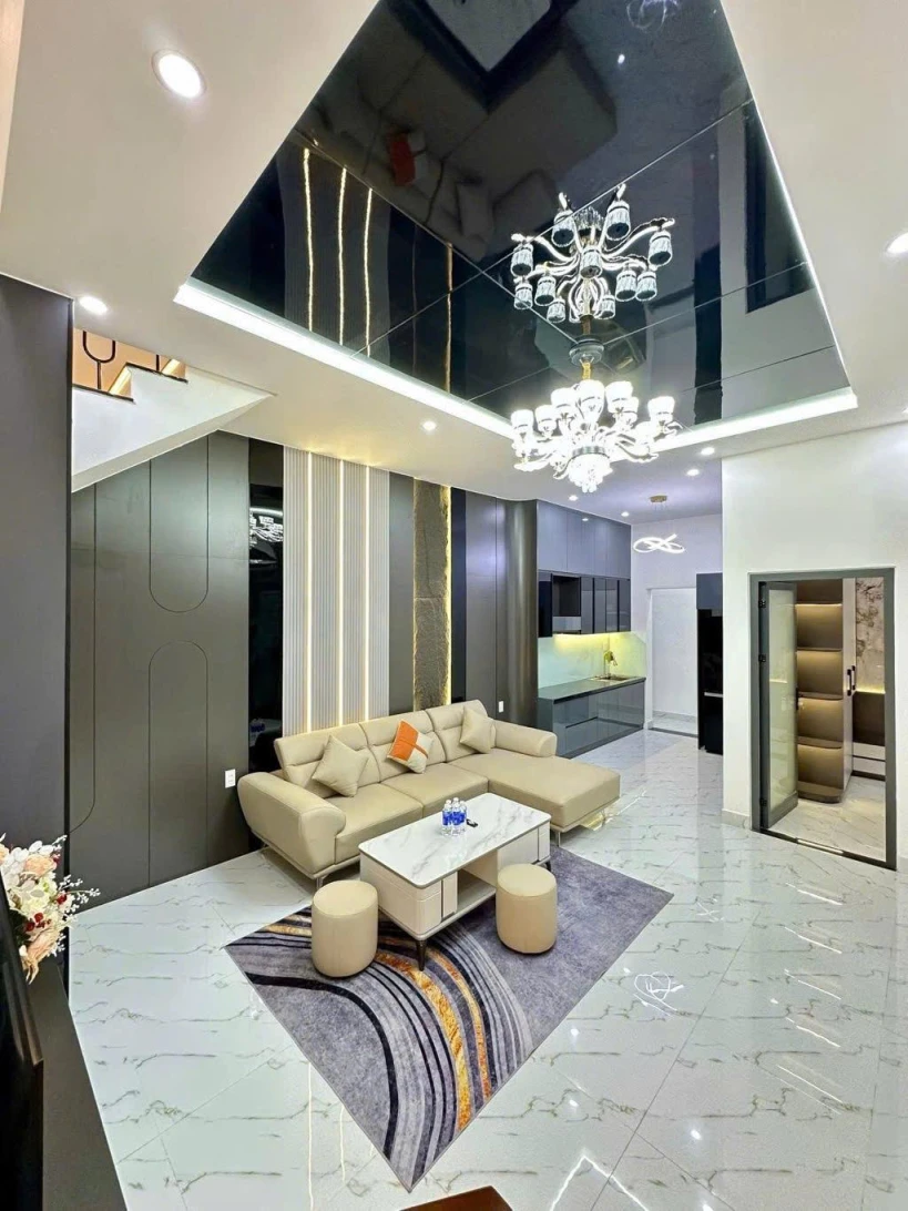 Nhà 2 tầng, kiệt thông Điện Biên Phủ, Nhà Đẹp Mới Xây Vào Ở Ngay - Giá 4 tỷ xxx