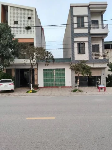 Bán đất mặt đường Hoàng Văn Thụ