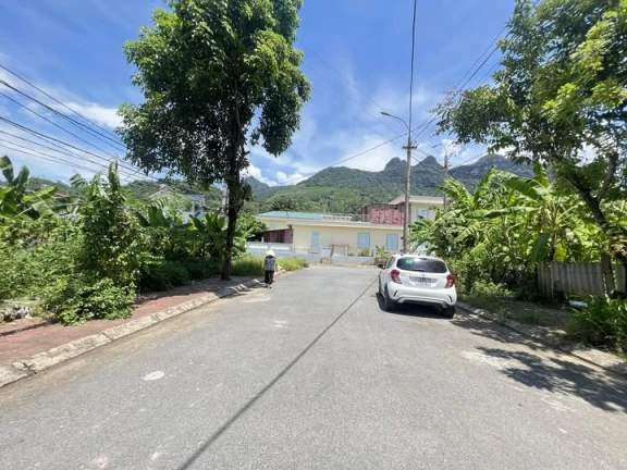 E có Mảnh đất khu đô thị quang Trung gần truờng học,