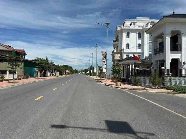 E cần bán lô đất 2 mặt tiền tại tân sơn, đô lương